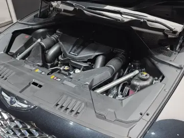 2023 Genesis GV80 с пробегом 31 894 км