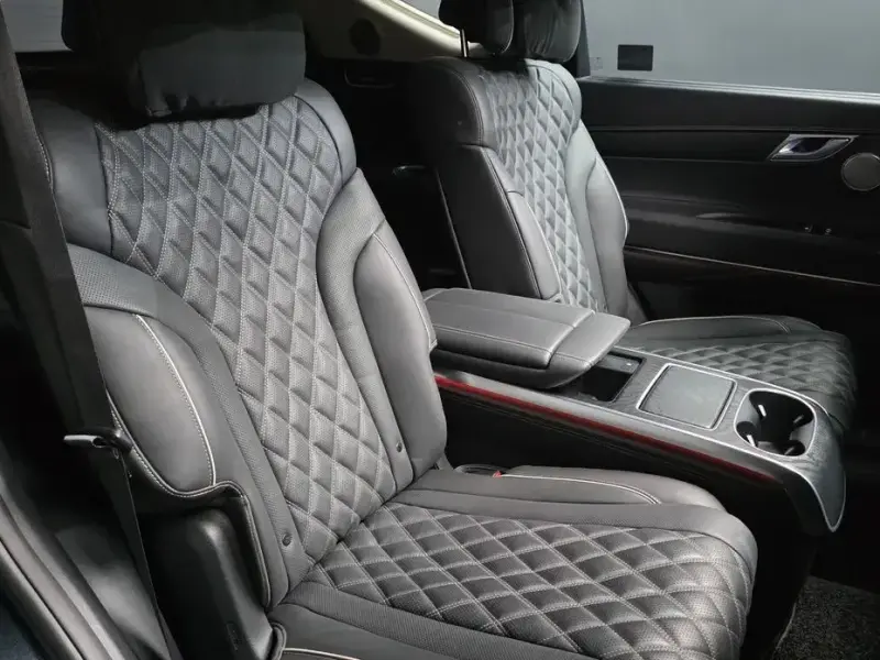2023 Genesis GV80 с пробегом 31 894 км