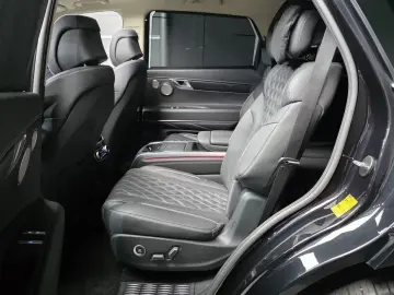 2023 Genesis GV80 с пробегом 31 894 км