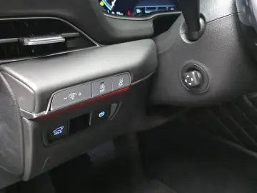 2023 Genesis GV80 с пробегом 31 894 км