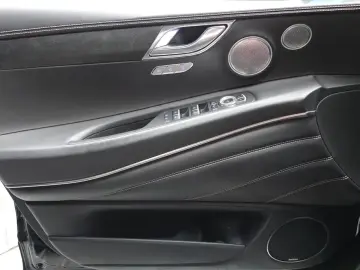 2023 Genesis GV80 с пробегом 31 894 км