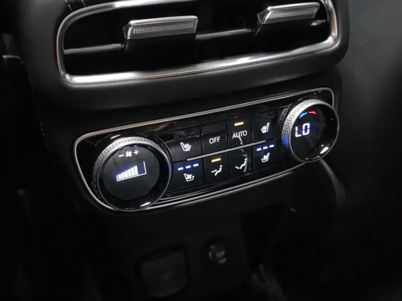 2023 Genesis GV80 с пробегом 31 894 км