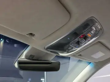 2023 Genesis GV80 с пробегом 31 894 км