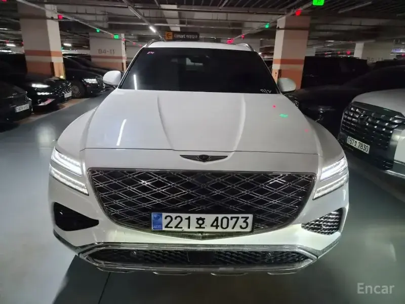 2023 Genesis GV80 с пробегом 44 888 км