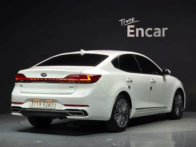2020 Kia K7 с пробегом 65 889 км
