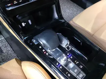 2020 Kia K7 с пробегом 65 889 км