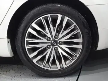 2020 Kia K7 с пробегом 65 889 км