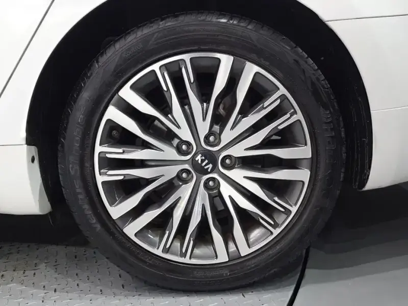 2020 Kia K7 с пробегом 65 889 км