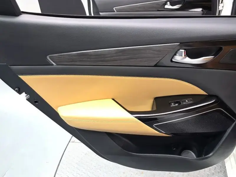 2020 Kia K7 с пробегом 65 889 км