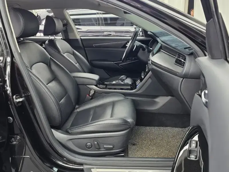 2021 Kia K7 с пробегом 49 162 км