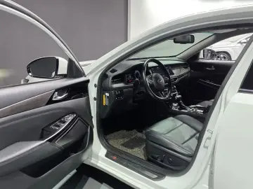 2020 Kia K7 с пробегом 93 424 км