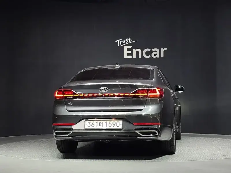 2019 Kia K7 с пробегом 18 162 км