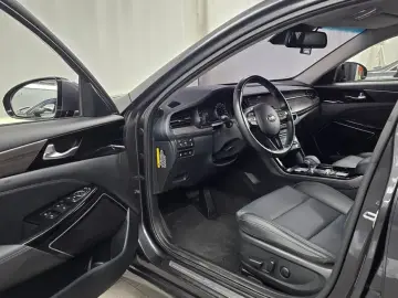 2019 Kia K7 с пробегом 18 162 км