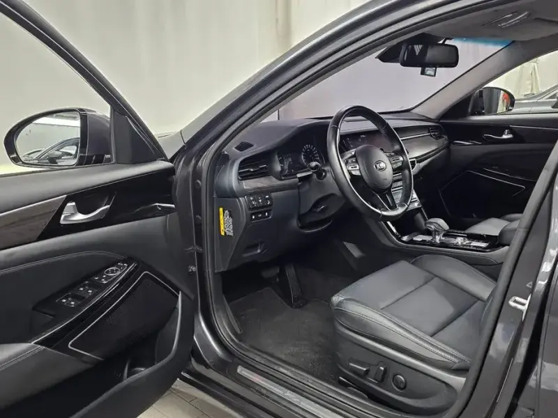 2019 Kia K7 с пробегом 18 162 км