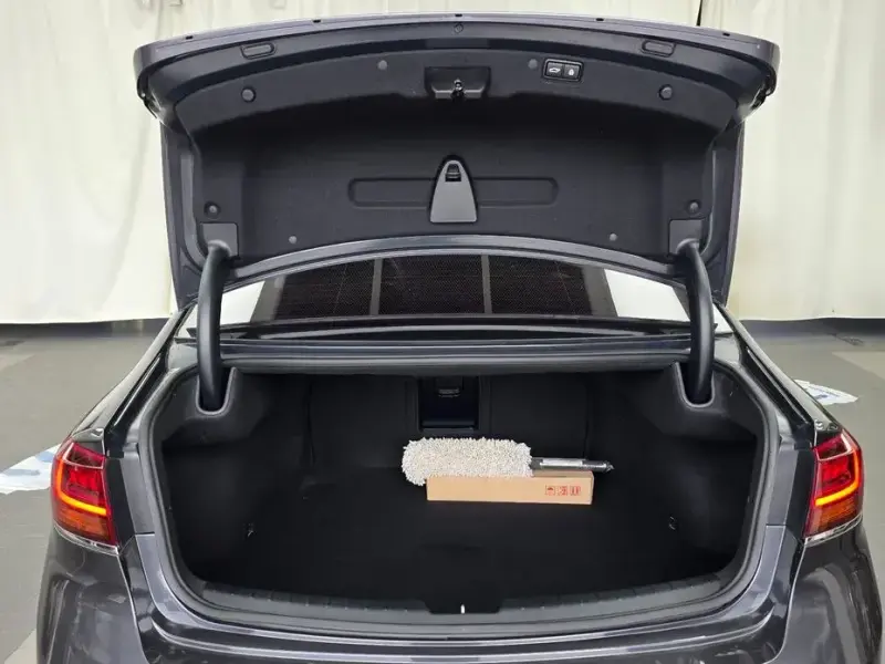 2019 Kia K7 с пробегом 18 162 км