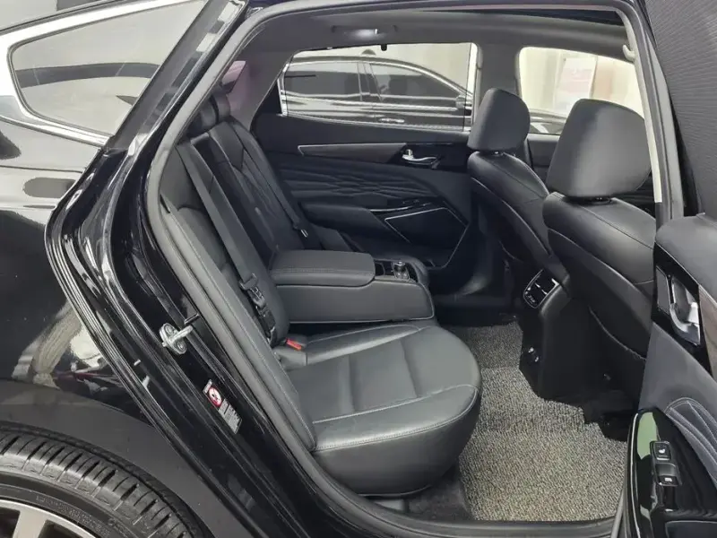 2019 Kia K7 с пробегом 79 583 км