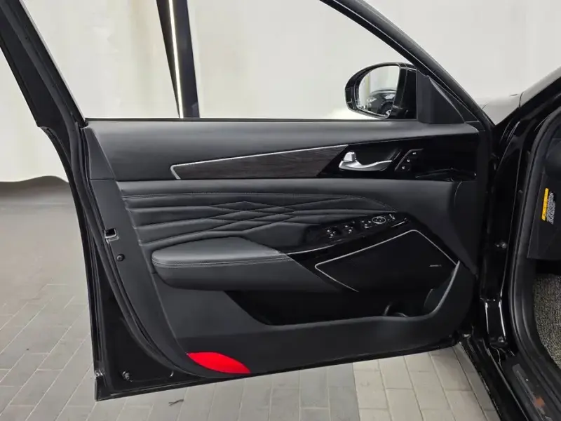 2019 Kia K7 с пробегом 79 583 км