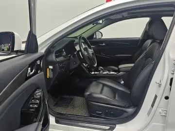 2019 Kia K7 с пробегом 56 361 км