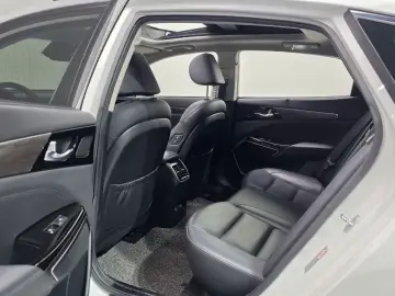 2019 Kia K7 с пробегом 56 361 км