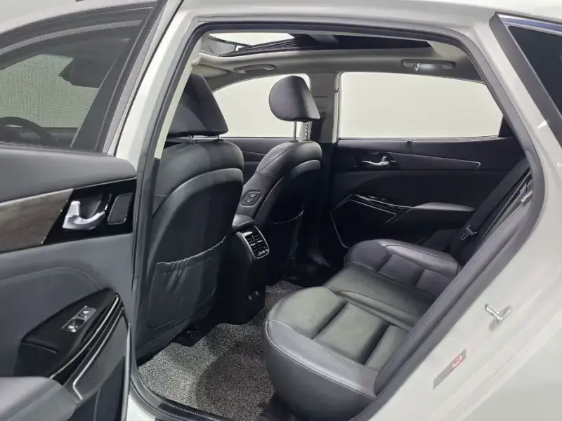 2019 Kia K7 с пробегом 56 361 км