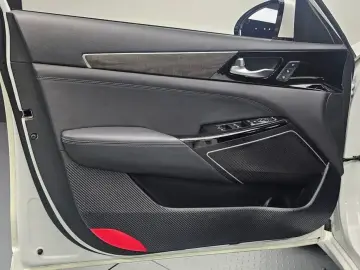 2019 Kia K7 с пробегом 56 361 км