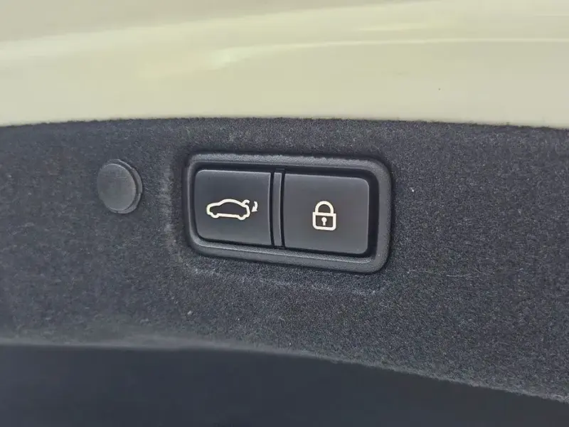 2019 Kia K7 с пробегом 56 361 км
