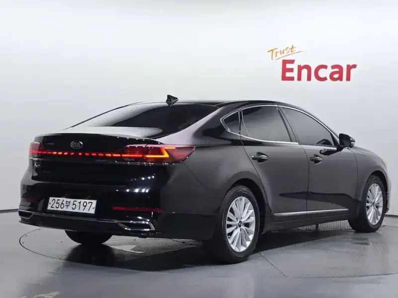 2019 Kia K7 с пробегом 33 519 км