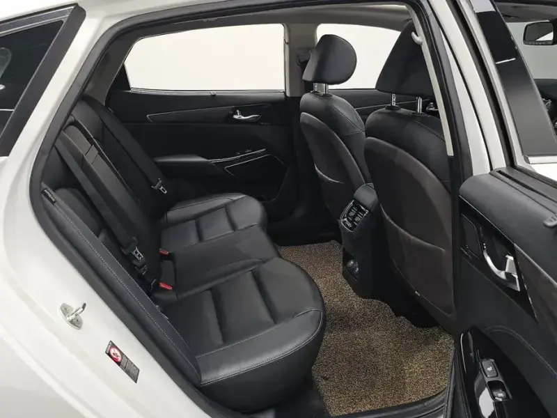 2019 Kia K7 с пробегом 40 408 км