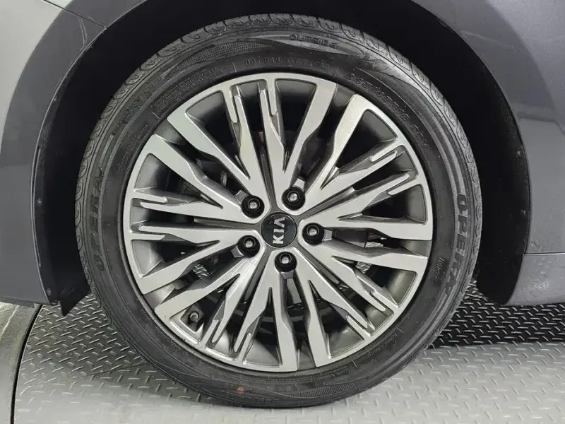 2020 Kia K7 с пробегом 69 790 км