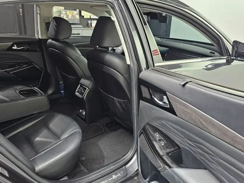 2020 Kia K7 с пробегом 69 790 км