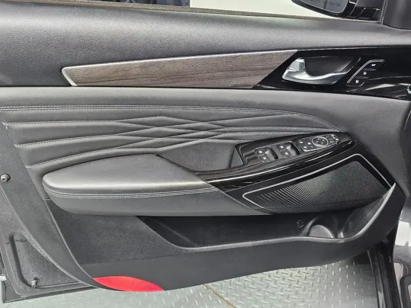 2020 Kia K7 с пробегом 69 790 км