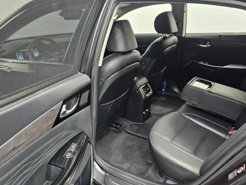2020 Kia K7 с пробегом 69 790 км