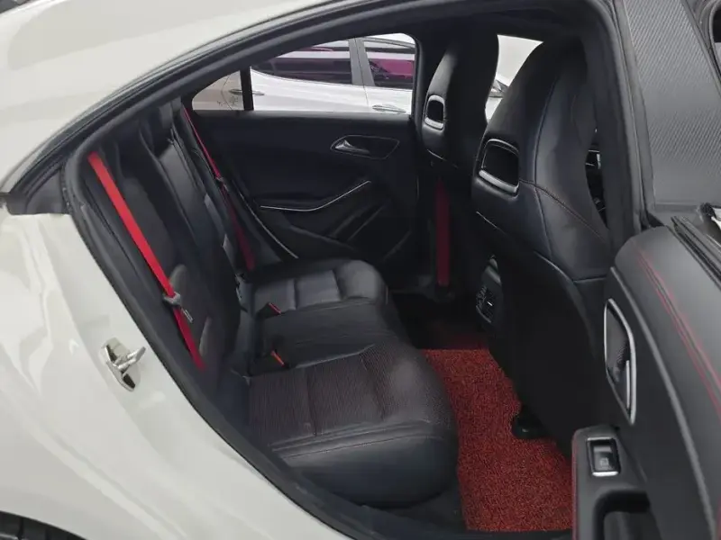 2016 Mercedes-Benz CLA с пробегом 105 911 км