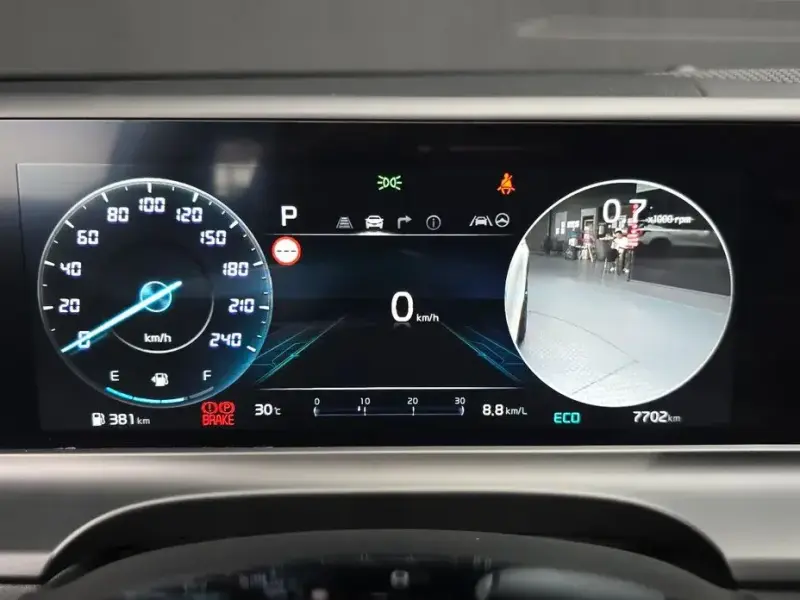 2025 Kia Seltos с пробегом 7 702 км