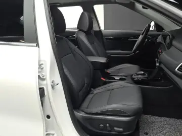 2025 Kia Seltos с пробегом 7 702 км