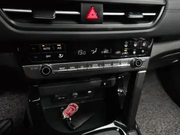 2025 Kia Seltos с пробегом 7 702 км