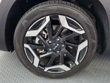 2023 Kia Seltos с пробегом 48 934 км
