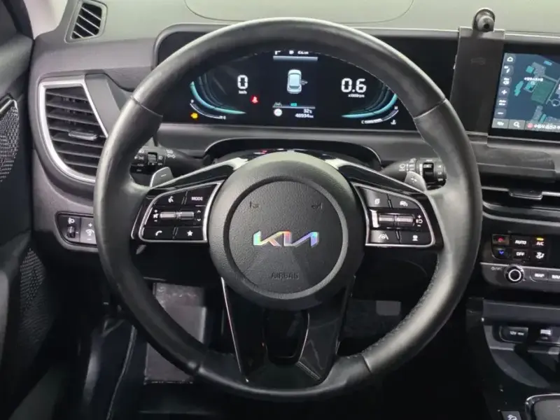 2023 Kia Seltos с пробегом 48 934 км