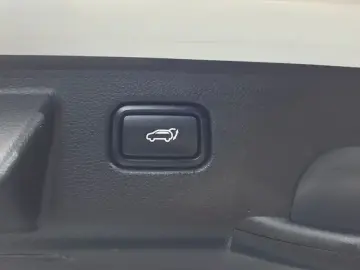 2023 Kia Seltos с пробегом 48 934 км