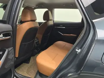 2025 Kia Seltos с пробегом 6 960 км