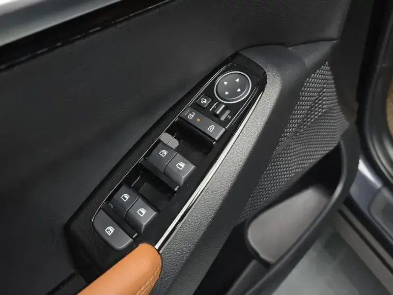 2025 Kia Seltos с пробегом 6 960 км