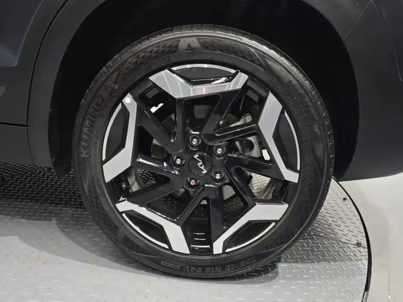 2025 Kia Seltos с пробегом 6 960 км