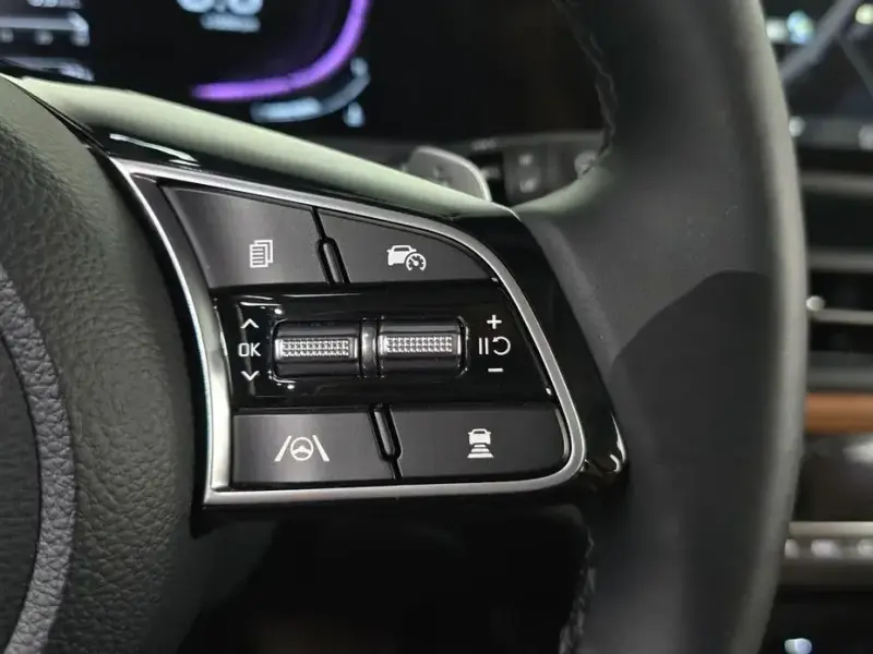 2025 Kia Seltos с пробегом 6 960 км