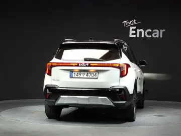 2023 Kia Seltos с пробегом 40 445 км