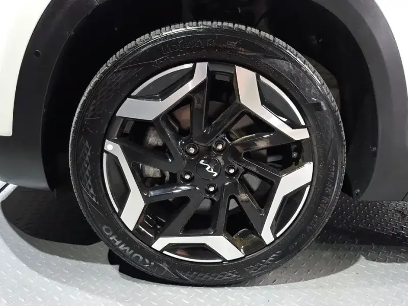 2023 Kia Seltos с пробегом 40 445 км