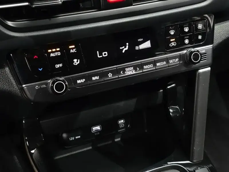 2023 Kia Seltos с пробегом 40 445 км