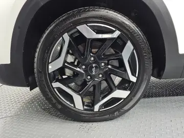 2023 Kia Seltos с пробегом 72 742 км