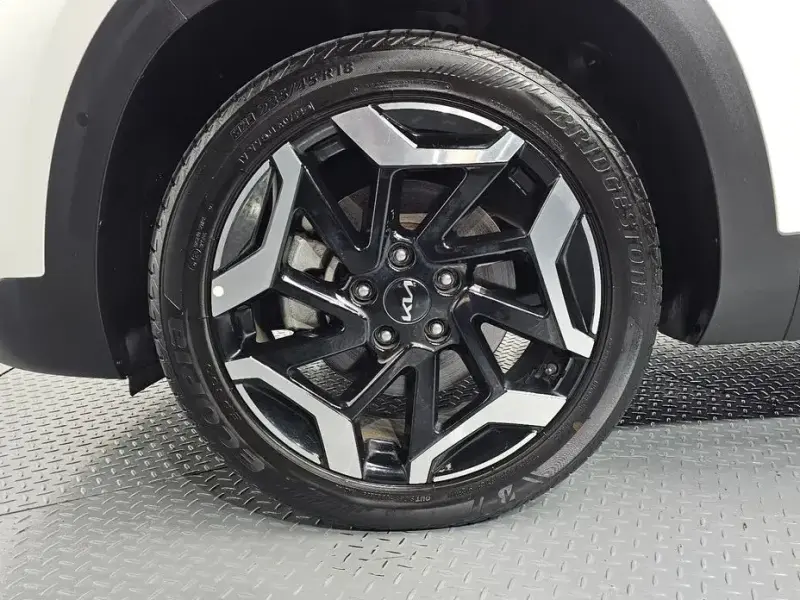 2023 Kia Seltos с пробегом 72 742 км