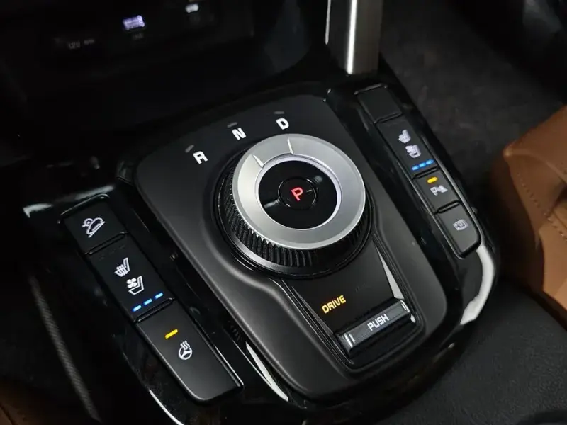 2023 Kia Seltos с пробегом 72 742 км