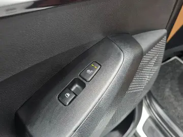 2023 Kia Seltos с пробегом 72 742 км
